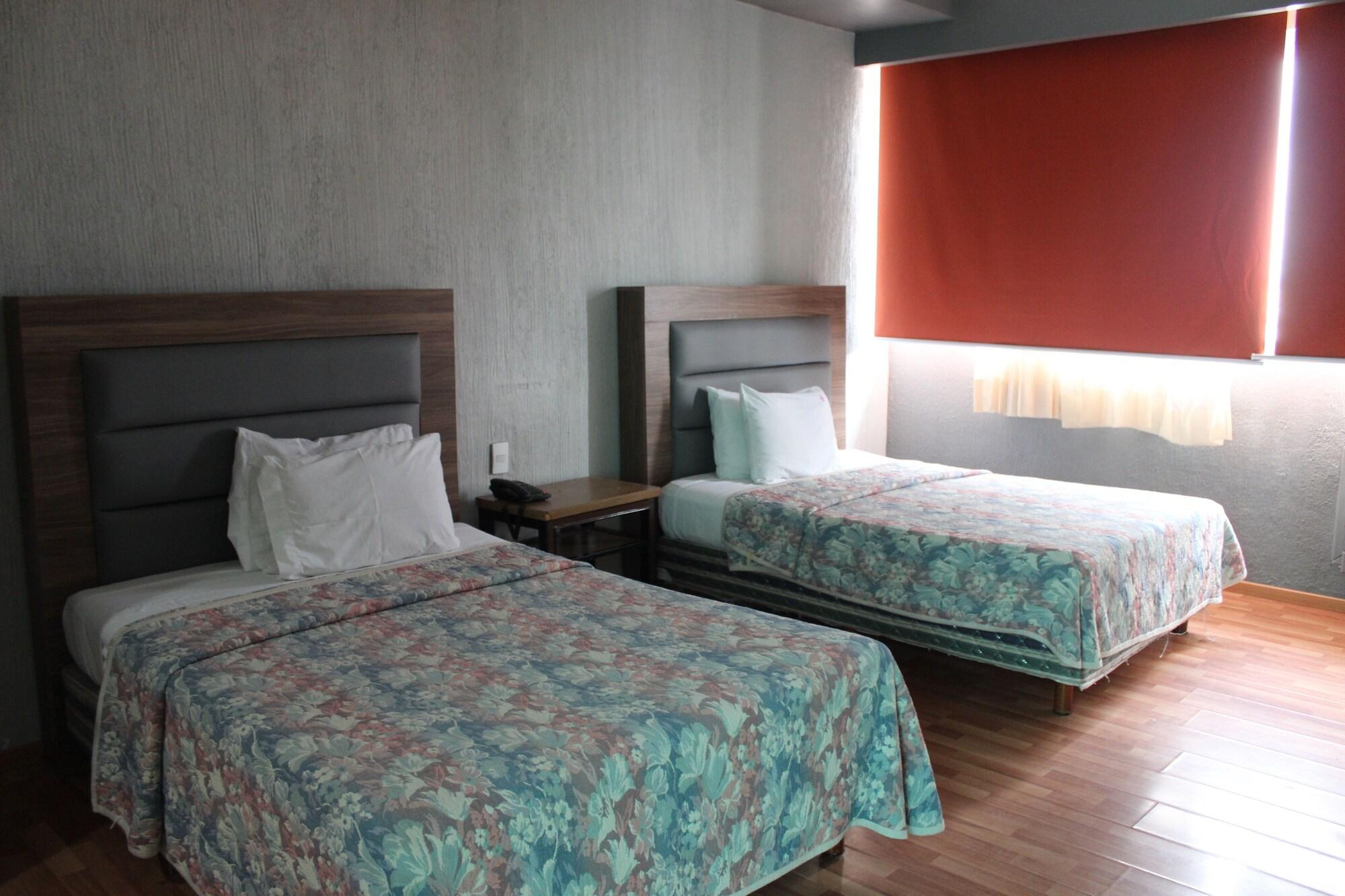 Oyo Nueva Galicia Hotel Guadalajara Eksteriør billede